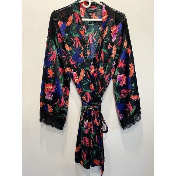 Victoria Secret Robe XL XXL Black Tropical Kimono Lace Trim Luxe Collection VS - Picture 1 of 10